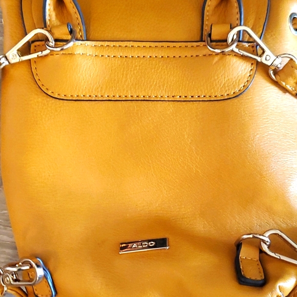 ⭐ $5 ⭐ ALDO Yellow Faux Leather Mini Backpack - Picture 4 of 9